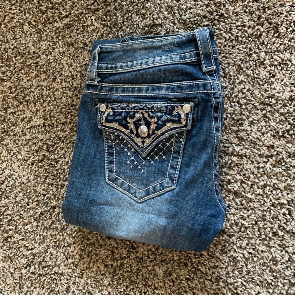 Miss Me Jeweled/Studded Jeans Size 26